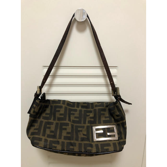 美品 FENDI バッグ ズッカ柄 - ショルダーバッグ