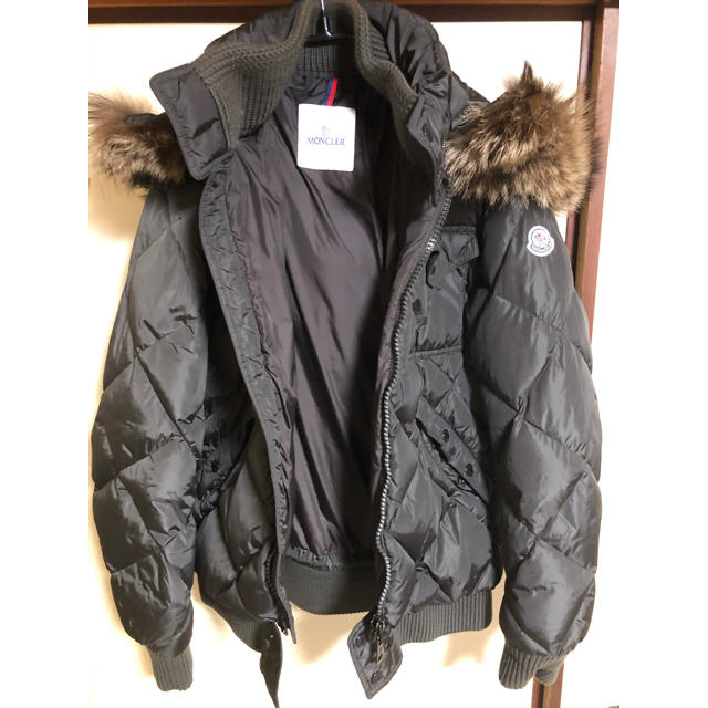 MONCLER(モンクレール)のモンクレール　ハリソン メンズのジャケット/アウター(ダウンジャケット)の商品写真