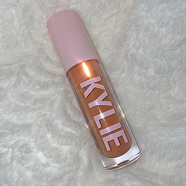 Kylie Cosmetics(カイリーコスメティックス)のKO様専用 コスメ/美容のベースメイク/化粧品(リップグロス)の商品写真