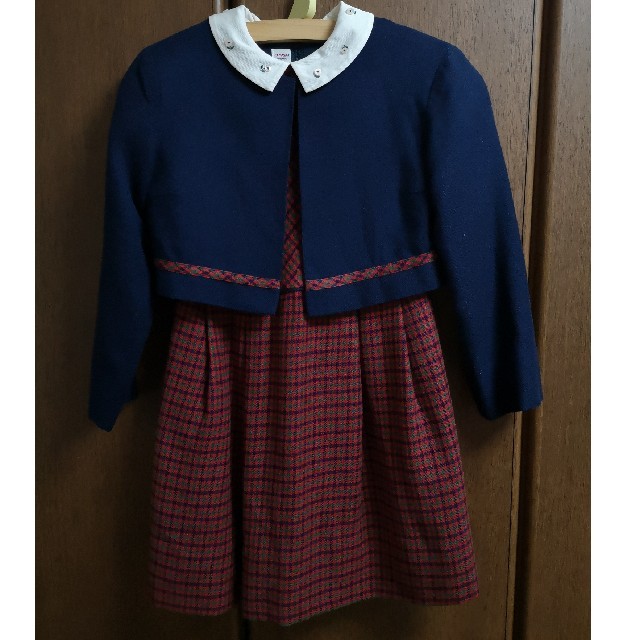 familiar(ファミリア)のファミリアfamiliarアンサンブルスーツ120cm キッズ/ベビー/マタニティのキッズ服女の子用(90cm~)(ドレス/フォーマル)の商品写真