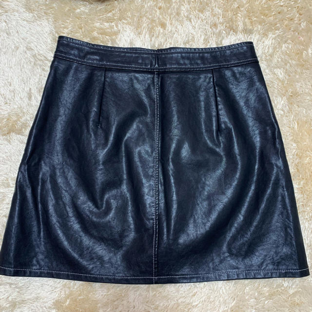 SPIGA(スピーガ)のレザー　スカート レディースのスカート(ミニスカート)の商品写真