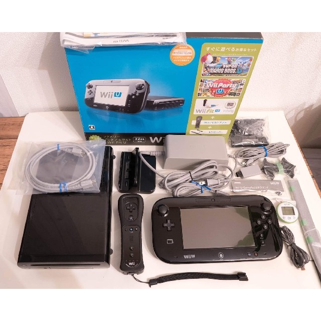 【お得】Wii U ファミリープレミアムセット 32GB ゲームパッド綺麗ゲームソフト/ゲーム機本体
