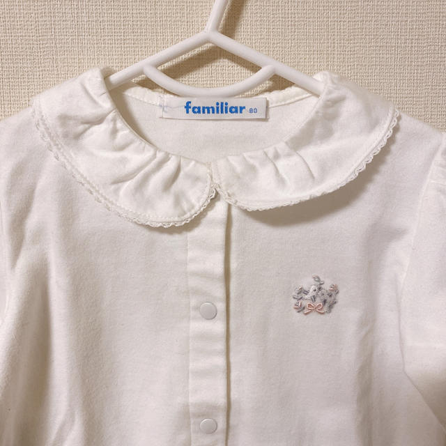 familiar(ファミリア)のファミリア　familiar ブラウス　ロンパース　美品　ブラウス キッズ/ベビー/マタニティのベビー服(~85cm)(ロンパース)の商品写真