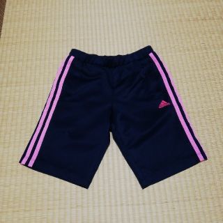 アディダス(adidas)のadidas　ハーフパンツ　130cm(パンツ/スパッツ)