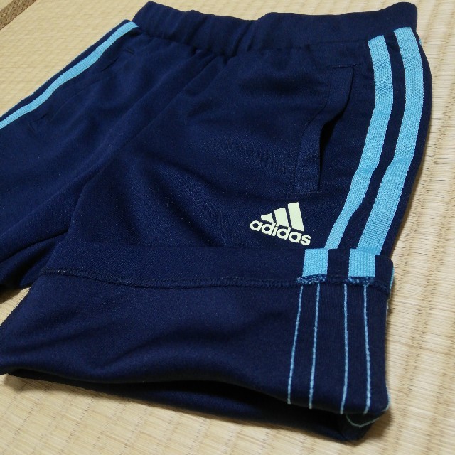 adidas(アディダス)の【m♡{プロフ必読}♡様】adidas　ハーフパンツ　120cm キッズ/ベビー/マタニティのキッズ服女の子用(90cm~)(パンツ/スパッツ)の商品写真