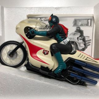 バンダイ(BANDAI)の仮面ライダー1号ラジコン(ホビーラジコン)