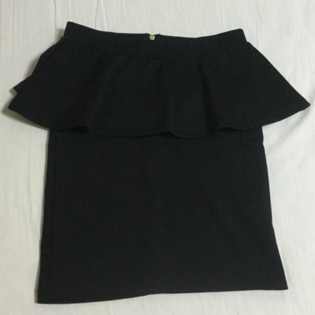 Bershka(ベルシュカ)のペプラム スカート ブラック レディースのスカート(その他)の商品写真