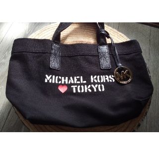 マイケルコース(Michael Kors)の美品  MICHAEL KORS  キャンバストート  ブラック  Sサイズ(トートバッグ)