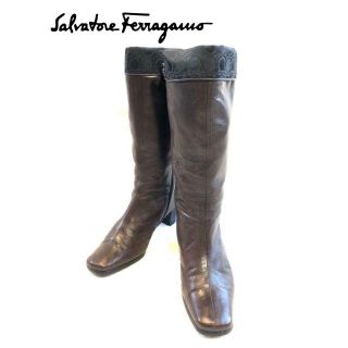 サルヴァトーレフェラガモ(Salvatore Ferragamo)のSalvatore Ferragamo　定価71000円　レザーロングブーツ(ブーツ)