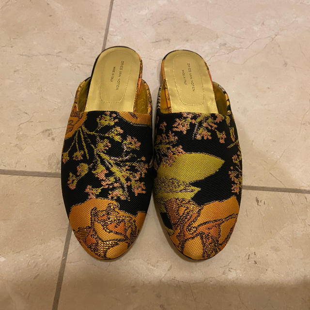 DRIES VAN NOTEN(ドリスヴァンノッテン)の【新品】Dries Van Noten ドリスヴァンノッテン 36 レディースの靴/シューズ(スリッポン/モカシン)の商品写真