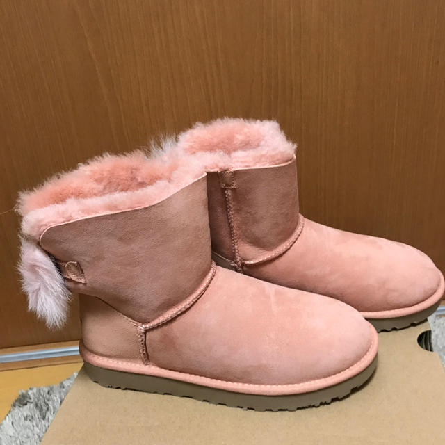 UGG(アグ)のUGG ムートンブーツ ピンク レディースの靴/シューズ(ブーツ)の商品写真