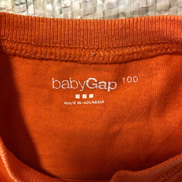 GAP(ギャップ)のGAP Tシャツ 100サイズ キッズ/ベビー/マタニティのキッズ服男の子用(90cm~)(Tシャツ/カットソー)の商品写真