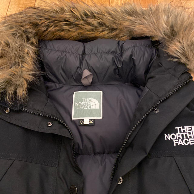 THE NORTH FACE(ザノースフェイス)のノースフェイス マウンテンダウンコート レディースのジャケット/アウター(ダウンコート)の商品写真