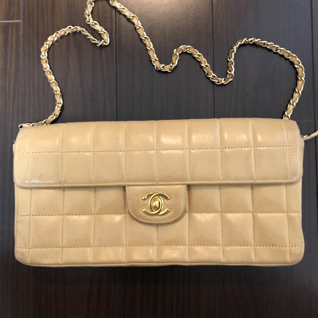 CHANELショルダーバッグ