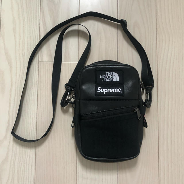 Supreme × The North Face Shoulder Bag