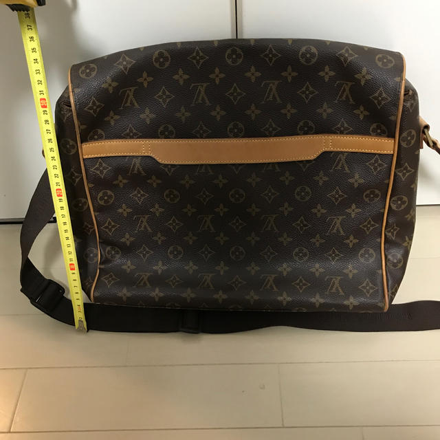 LOUIS VUITTON(ルイヴィトン)のLouis Vuitton モノグラム ショルダー A4サイズ メンズのバッグ(ショルダーバッグ)の商品写真