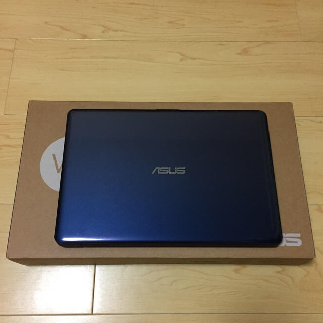 ASUS VivoBook E203NA-464G ノートパソコン