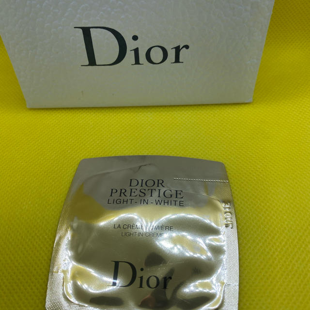 Dior(ディオール)のDior ディオール　プレステージ　ライトインホワイト　クリーム　サンプル コスメ/美容のスキンケア/基礎化粧品(フェイスクリーム)の商品写真