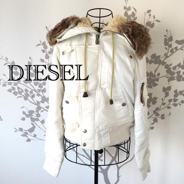 DIESEL(ディーゼル)の定価4万 ディーゼル DIESEL レディースのジャケット/アウター(ダウンコート)の商品写真