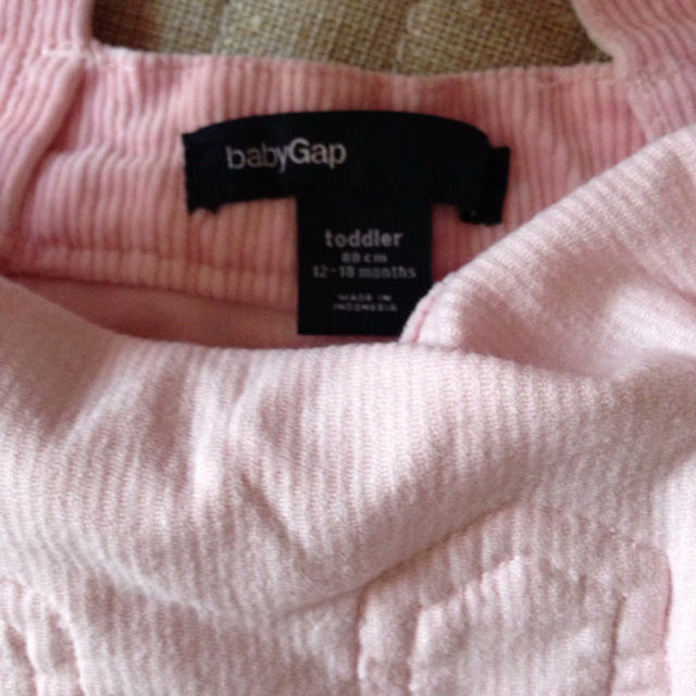 GAP(ギャップ)のbaby gap コーデュロイ キッズ/ベビー/マタニティのベビー服(~85cm)(ロンパース)の商品写真