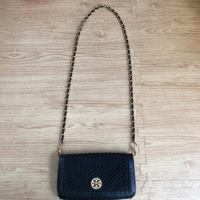 Tory Burch(トリーバーチ)の【レア】トリーバーチ　クラッチバッグ（ロングチェーン付き） レディースのバッグ(クラッチバッグ)の商品写真