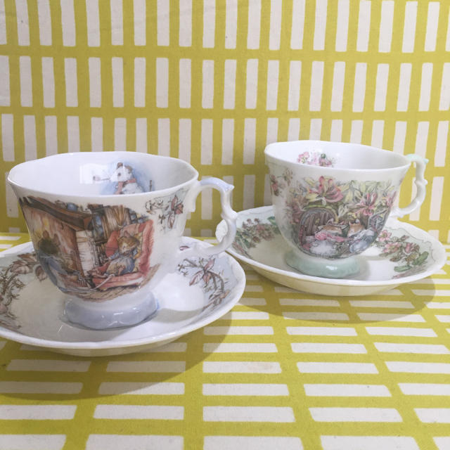 【 Royal Doulton】 カップ&ソーサ2客