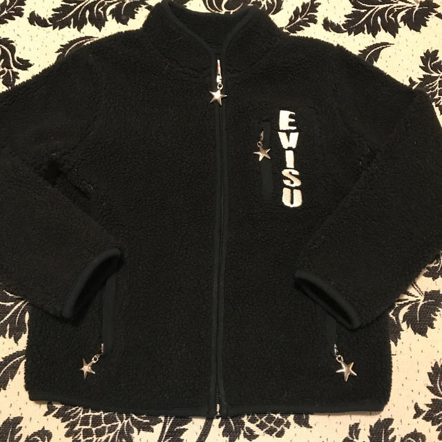 EVISU(エビス)のEVISU キッズ　ブルゾン　ブラック　エビス　140 キッズ/ベビー/マタニティのキッズ服男の子用(90cm~)(ジャケット/上着)の商品写真