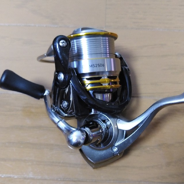 DAIWA(ダイワ)のジャンク品　ダイワ　EM MS 2506 スポーツ/アウトドアのフィッシング(リール)の商品写真