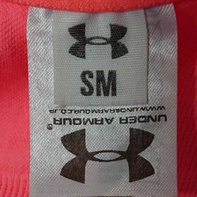 UNDER ARMOUR(アンダーアーマー)の【Brown様専用】アンダーアーマー  スポブラ  色違い2点 スポーツ/アウトドアのトレーニング/エクササイズ(ヨガ)の商品写真