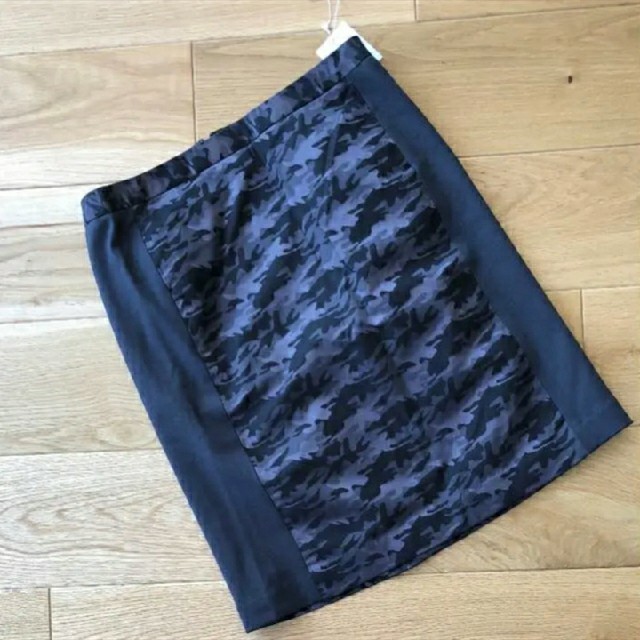 dinos(ディノス)のディノス　Cara迷彩　スカート レディースのスカート(ひざ丈スカート)の商品写真