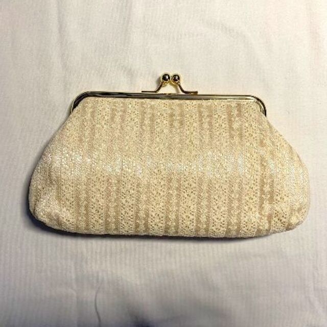 【未使用・新品】女性 ポーチ バッグ がま口 レディースのバッグ(その他)の商品写真