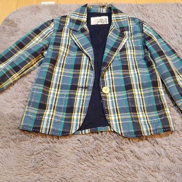 Old Navy(オールドネイビー)のみぃ汰様☆ジャケット 120 キッズ/ベビー/マタニティのキッズ服男の子用(90cm~)(ジャケット/上着)の商品写真