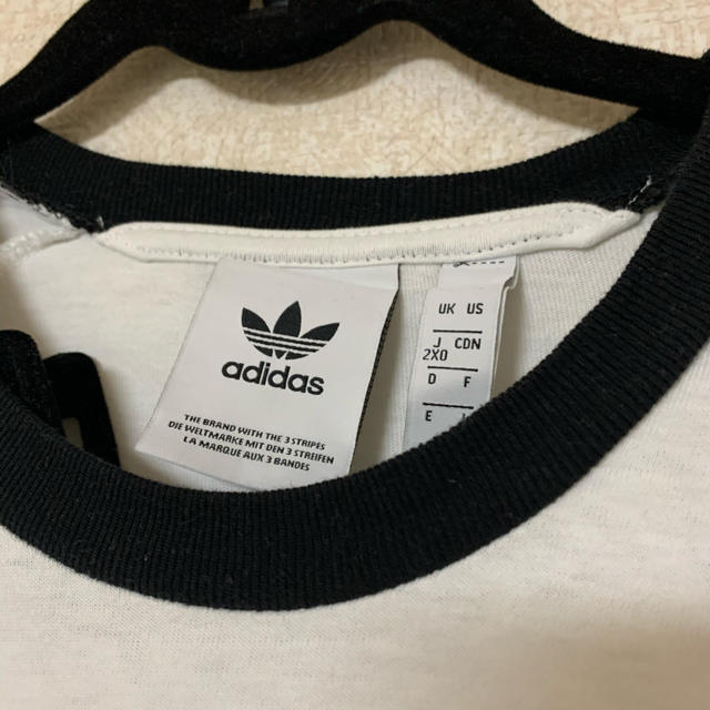 adidas(アディダス)の【adidas originals】ワンポイント 半袖Tシャツ メンズのトップス(Tシャツ/カットソー(半袖/袖なし))の商品写真