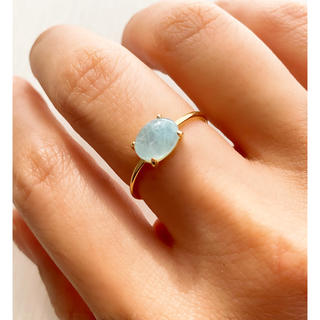 天然石　高品質　ナミビア産　アクアマリン　爪留めリング　指輪(リング)