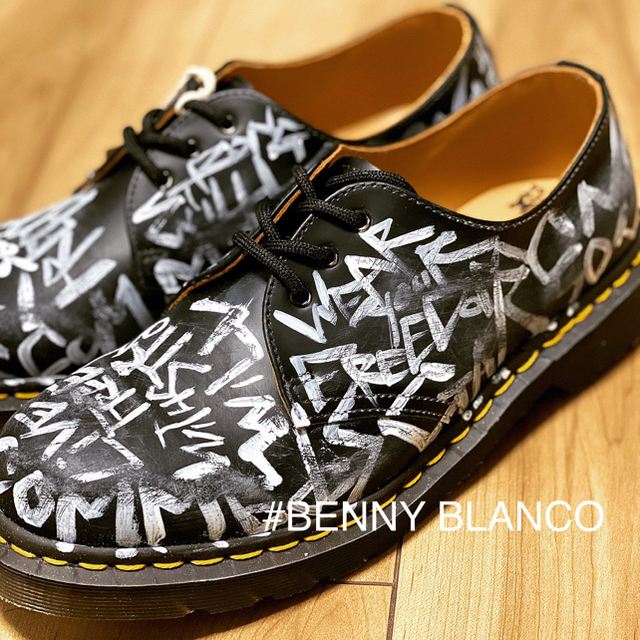 ジヨン着 コムデギャルソン 青山限定 Dr.Martens ハンドペイント