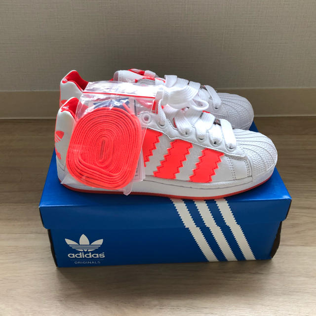 adidas(アディダス)のアディダス ウルトラスターXL 24cm 残り１足 レディースの靴/シューズ(スニーカー)の商品写真