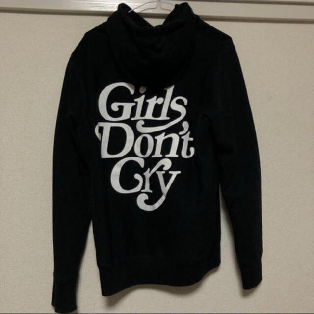 GDC(ジーディーシー)の売り切り❗️値下げ可❗️Girls Don't Cry  Sサイズ　BLACK メンズのトップス(パーカー)の商品写真