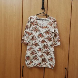 レイカズン(RayCassin)の新品　レイカズン　カットソー　花柄　白(チュニック)