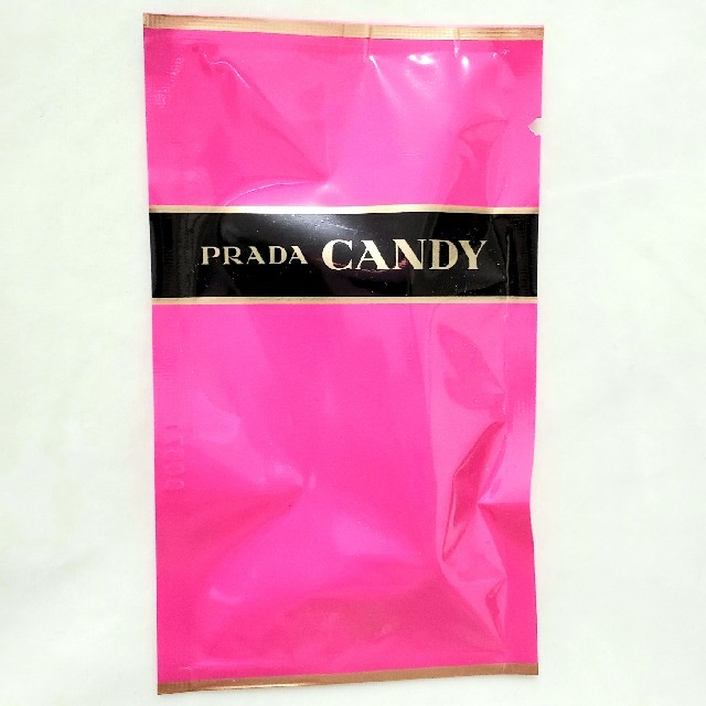 PRADA(プラダ)のPRADA♡CANDY プラダ キャンディ コスメ/美容の香水(香水(女性用))の商品写真