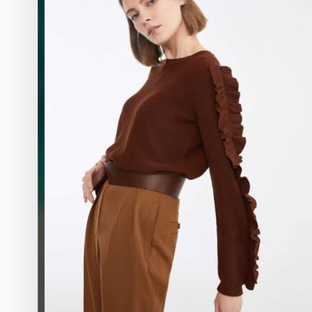 Max Mara(マックスマーラ)のMAXMARA フリル付きニット　 レディースのトップス(ニット/セーター)の商品写真