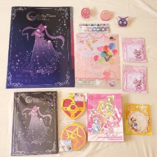 セーラームーン(セーラームーン)の最終値下げ　セーラームーン　文房具セット　新品　美品(キャラクターグッズ)