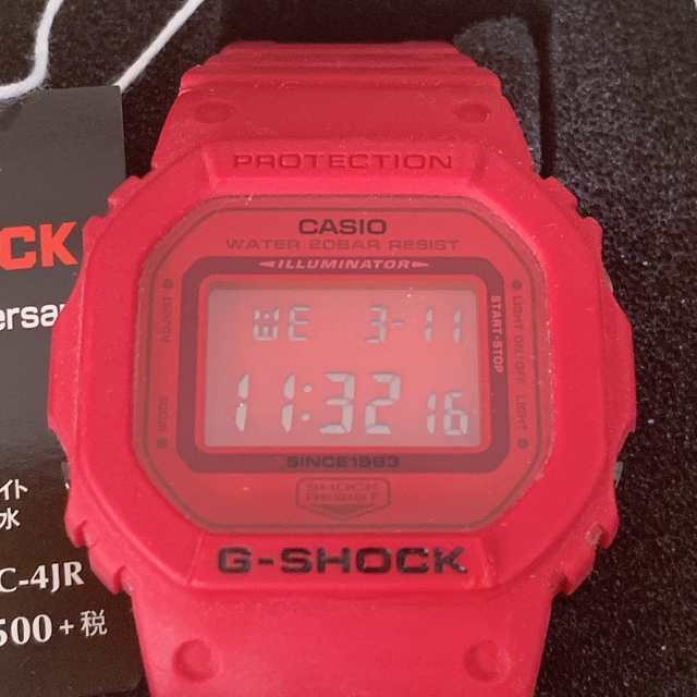 G-SHOCK(ジーショック)のG-SHOCK 35th Anniversary RED OUT メンズの時計(腕時計(デジタル))の商品写真