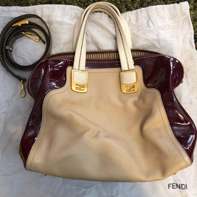 FENDI(フェンディ)のFENDI カメレオン　バック レディースのバッグ(ハンドバッグ)の商品写真