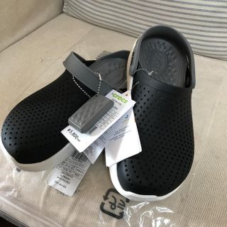 クロックス(crocs)の新品✨クロックス ライトライドフロッグ 23.0cm💕(サンダル)