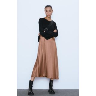 ザラ(ZARA)の新品★ZARA★コンビ素材★ワンピース★S(ひざ丈ワンピース)