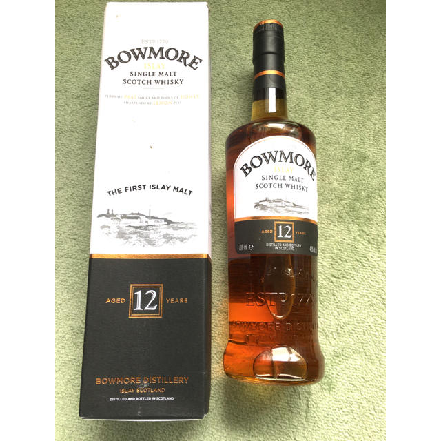 BOWMORE 12年！ 食品/飲料/酒の酒(ウイスキー)の商品写真