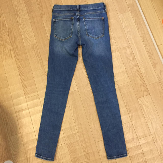 GAP(ギャップ)のスキニーデニム レディースのパンツ(デニム/ジーンズ)の商品写真