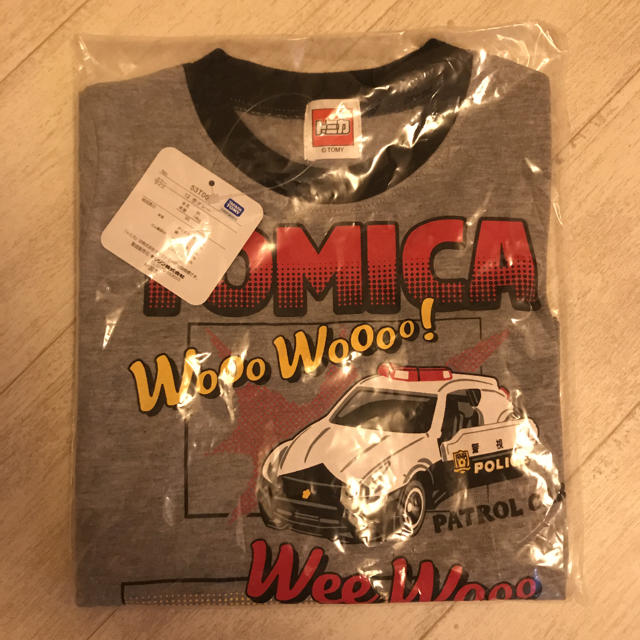 TOMICA トミカ　長袖Tシャツ  95cm キッズ/ベビー/マタニティのキッズ服男の子用(90cm~)(Tシャツ/カットソー)の商品写真