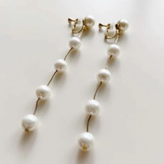 スナイデル(SNIDEL)のHYEON ヘヨン　イヤリング snow drop earring(イヤリング)