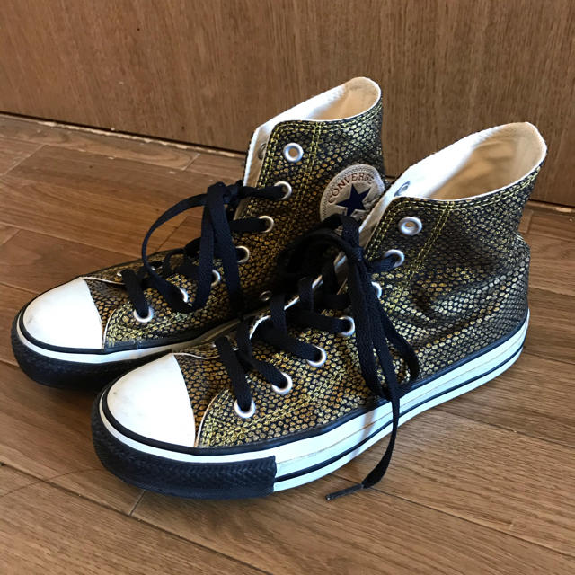 CONVERSE(コンバース)のコンバース　ハイカットスニーカー　CANVAS ALL STAR レディースの靴/シューズ(スニーカー)の商品写真